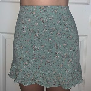 Brandy Melville Cara skirt